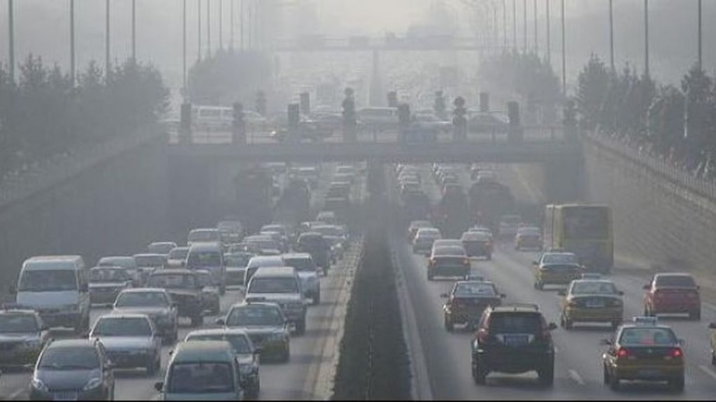 Emisiones contaminantes en el transporte
